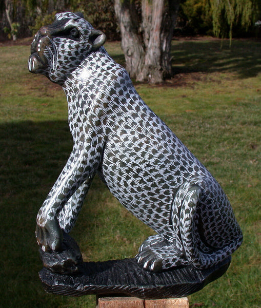 SiS: MAGNIFICENTLY DETAILED 5 lb. Leopard Carving in Soapstone -African Artwork!